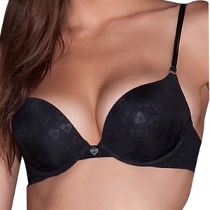 ♥️3/$25 Brand New Black Push-Up Bra